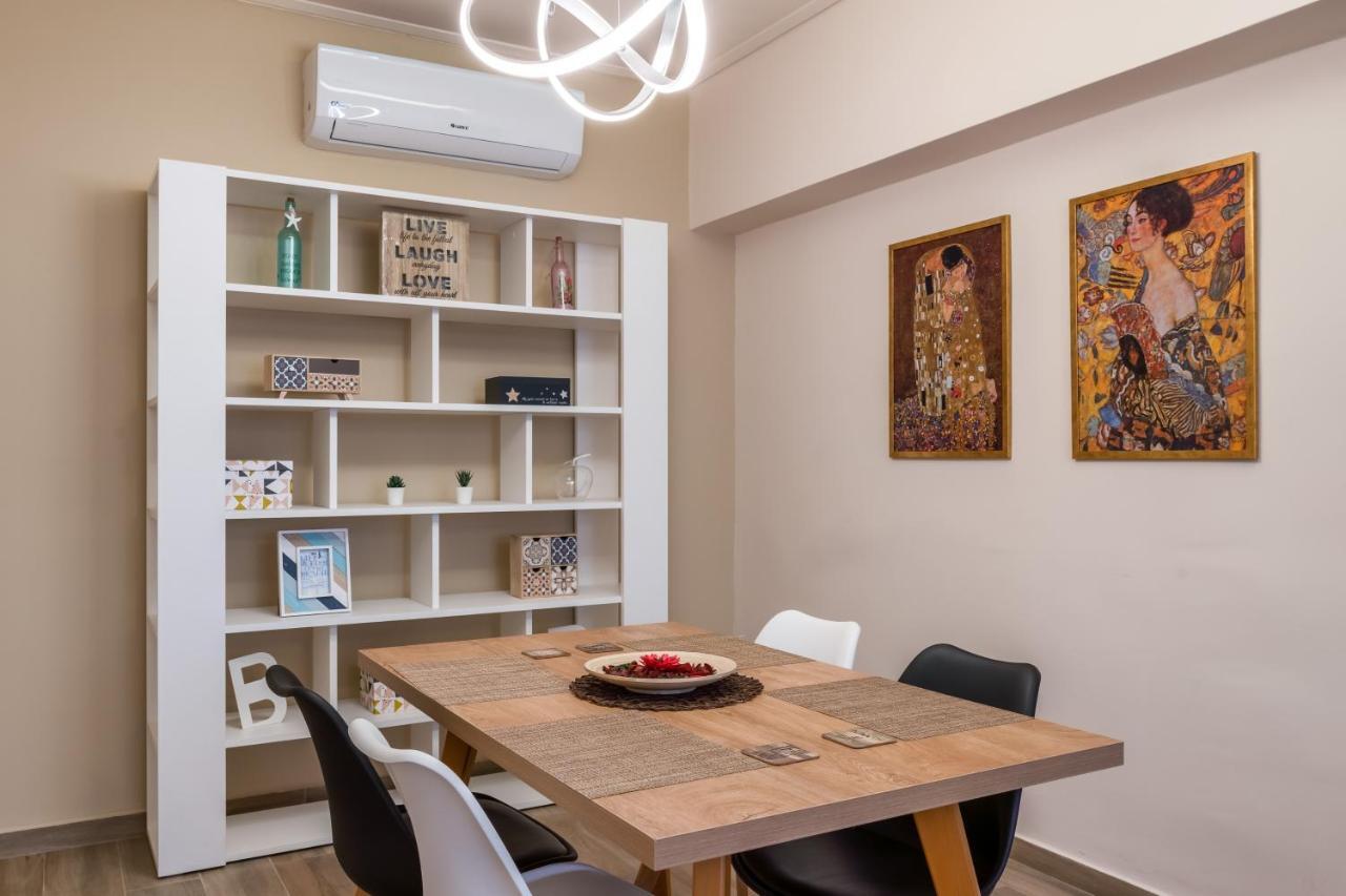 Amazing Apartments @ Aiolou Str. アテネ エクステリア 写真